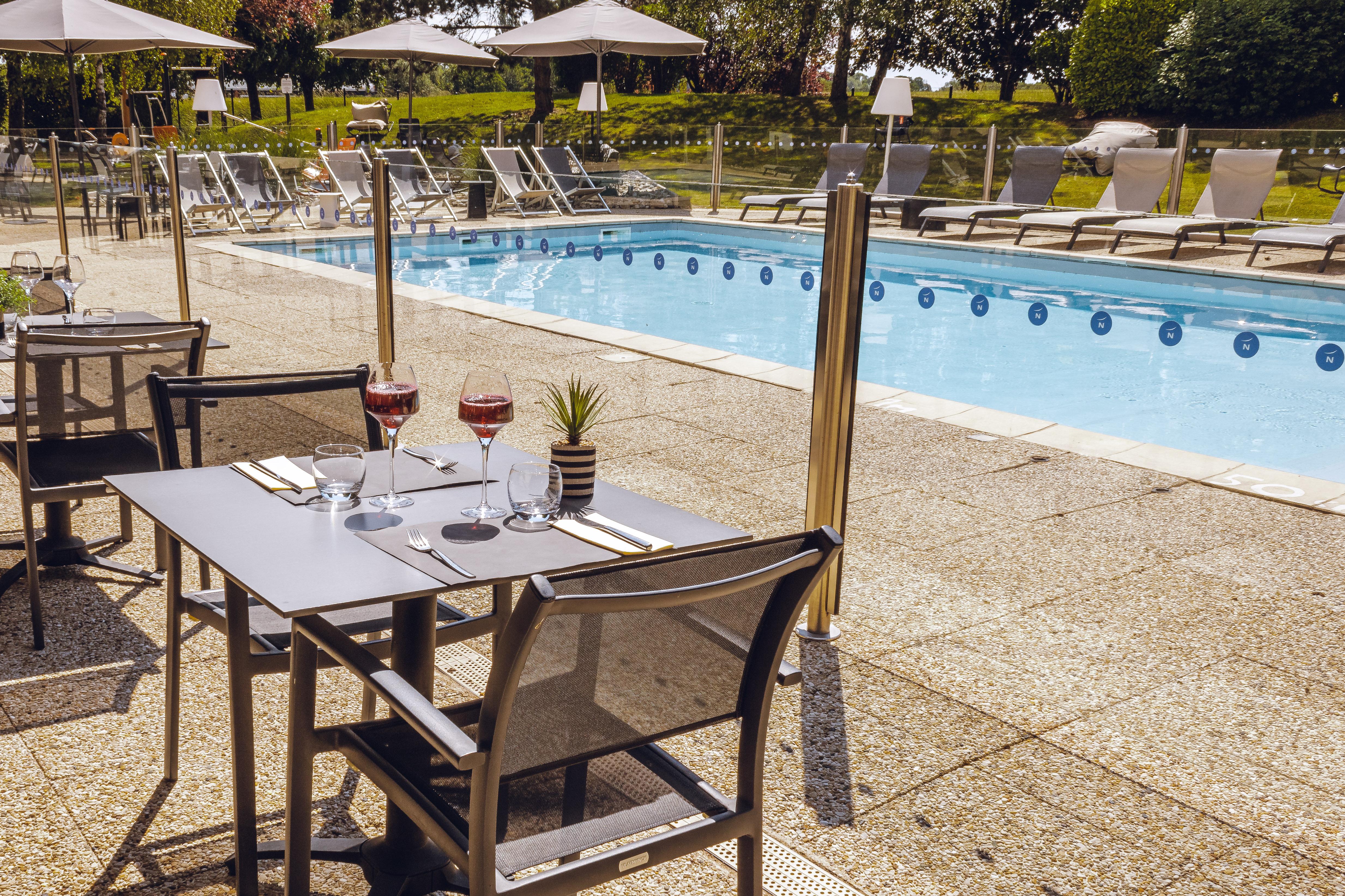 Novotel Beaune Esterno foto