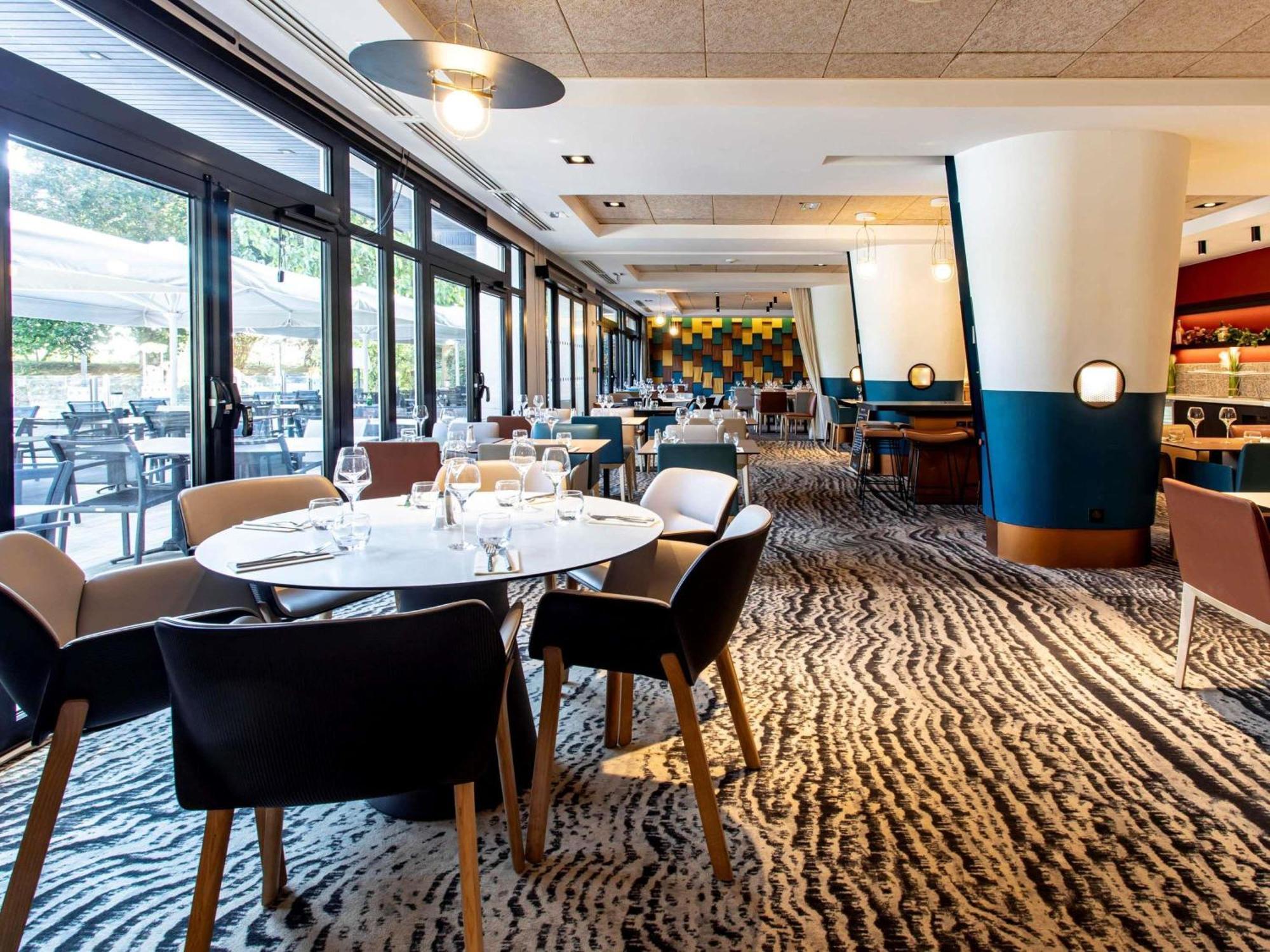 Novotel Beaune Esterno foto
