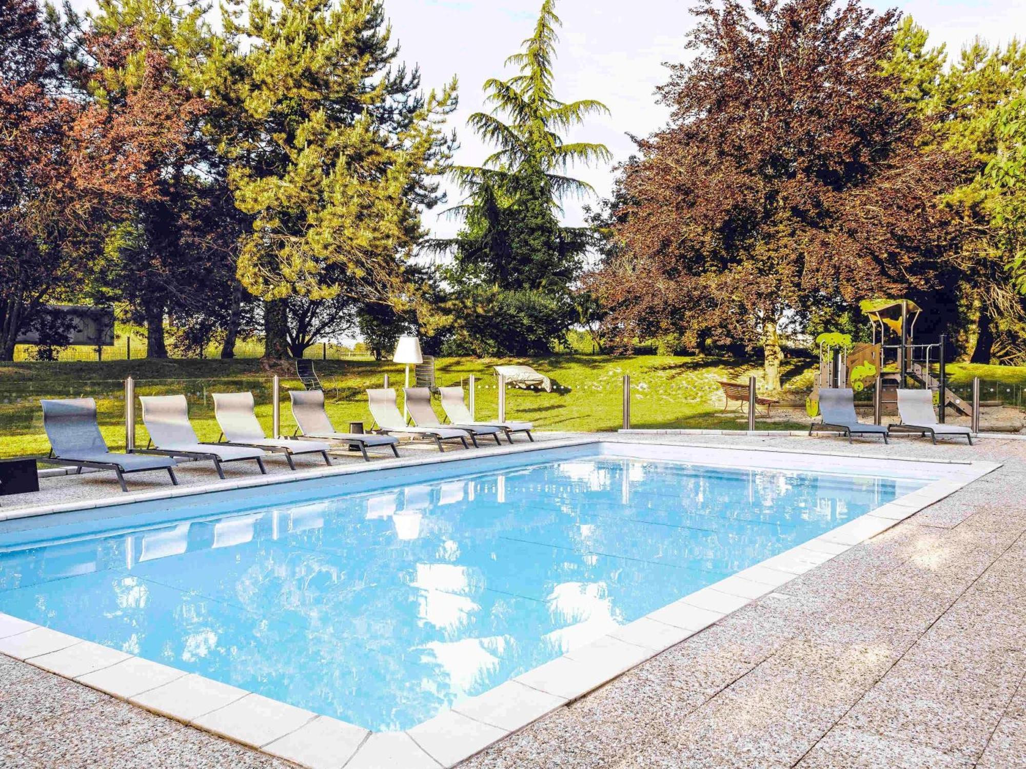 Novotel Beaune Esterno foto
